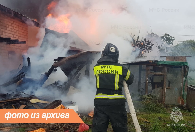 Пожарно-спасательные подразделения Ленинградской области ликвидировали пожар в Приозерском районе